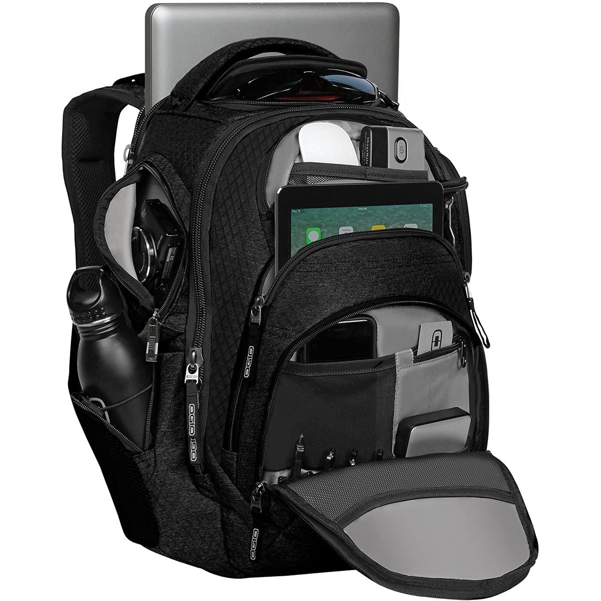Zaino Rev Backpack multiscompartimento e resistenti.